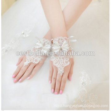 White Hot Sale Brides Wedding Dress Bridal Gloves Fingerless Rhinestone Lace Satin Bridal Gloves